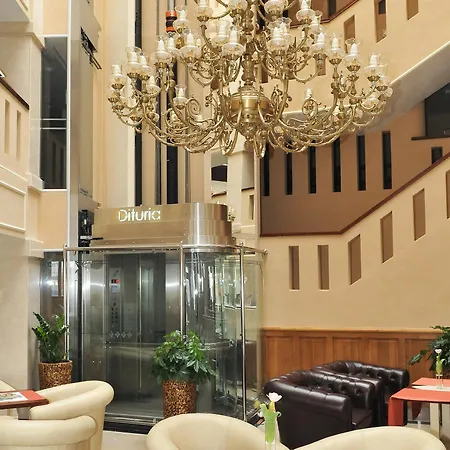 Hotel Golden Hoffer 4*