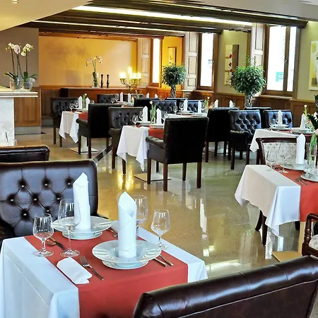 Golden Hoffer Hotel 4*